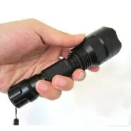 چراغ‌قوه Q5 جک (لامپ LED، با شارژر) نور قرمز و سفید