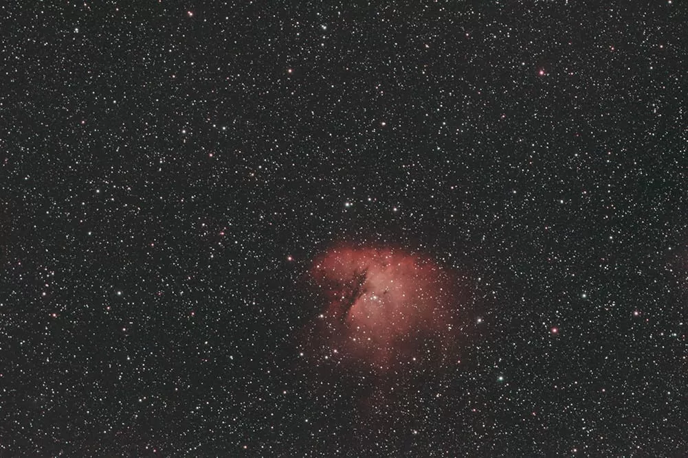 تختکننده میدان چیست و چه کاری انجام میدهد؟ 7 سحابی پکـمن. Pac-man nebula . دوربین ZWO ASI183MC نصب شده به تلسکوپ sky-watcher evoguide 50ed همراه با تختکننده میدان Sky-Watcher Evoguide 50ED Field Flattener.