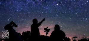 رصد ستارگان در آسمان شب